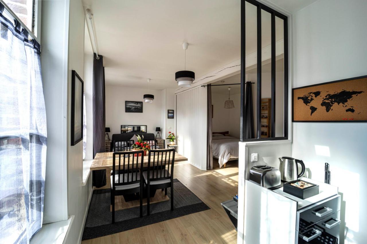 La Promesse Appartement Honfleur Buitenkant foto